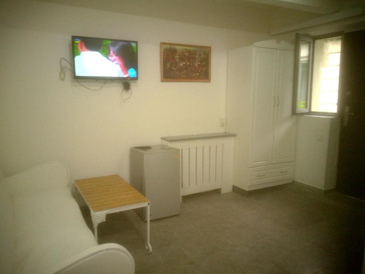 Rrooms Old City Apartment ティビリシ エクステリア 写真
